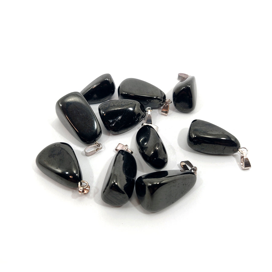 Jet Roll Pendant