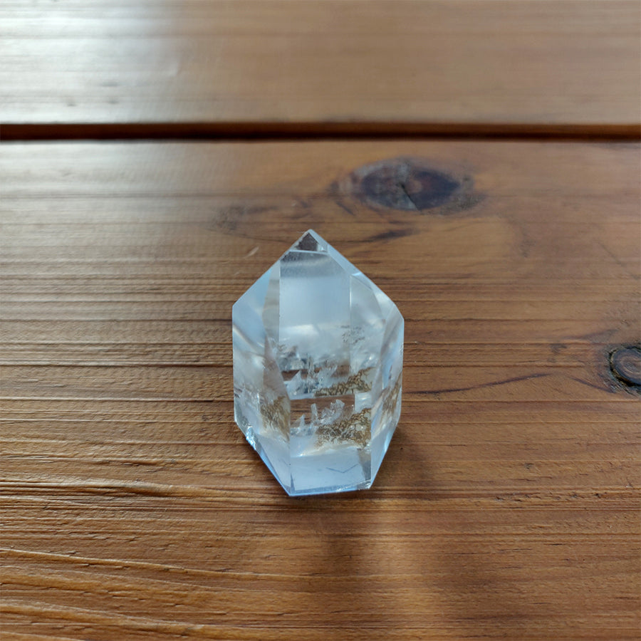 Extra clear master channeling-transmitting quartz