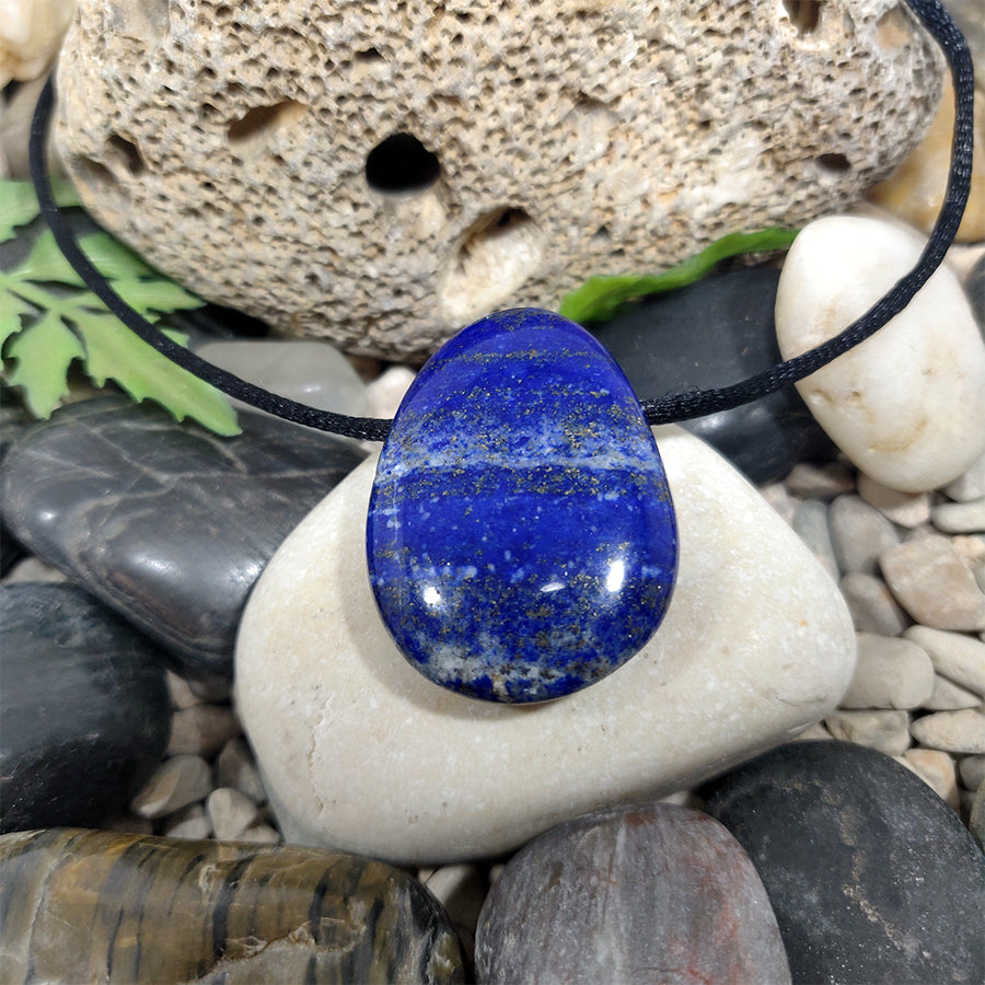 Lapis lazuli pear pendant