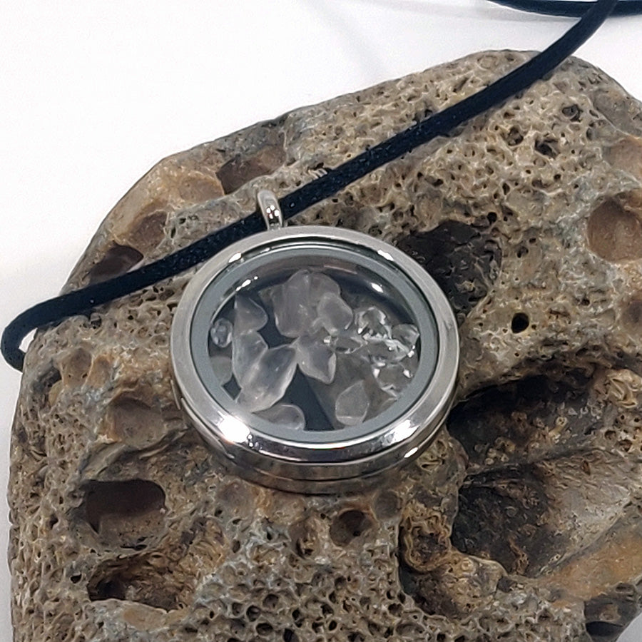 Colgante cajita reloj