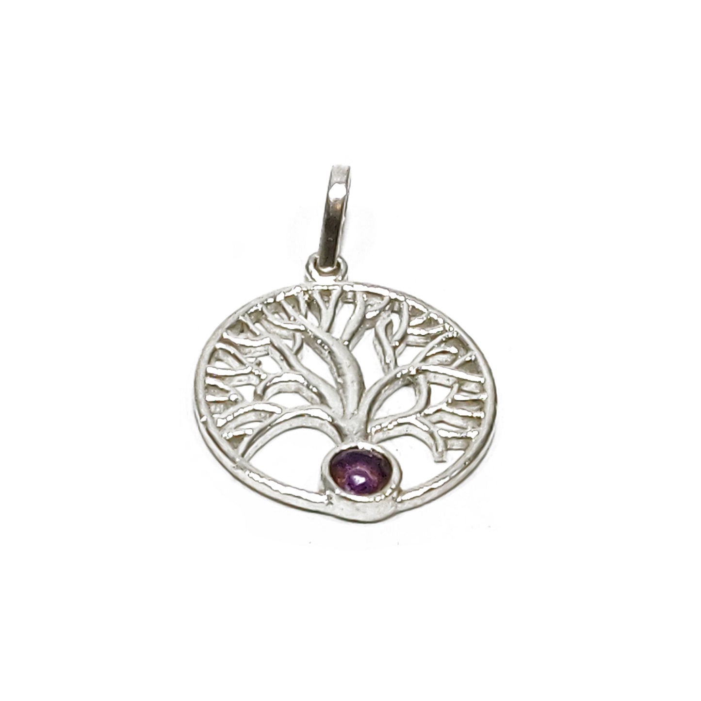 Silver pendant with minerals