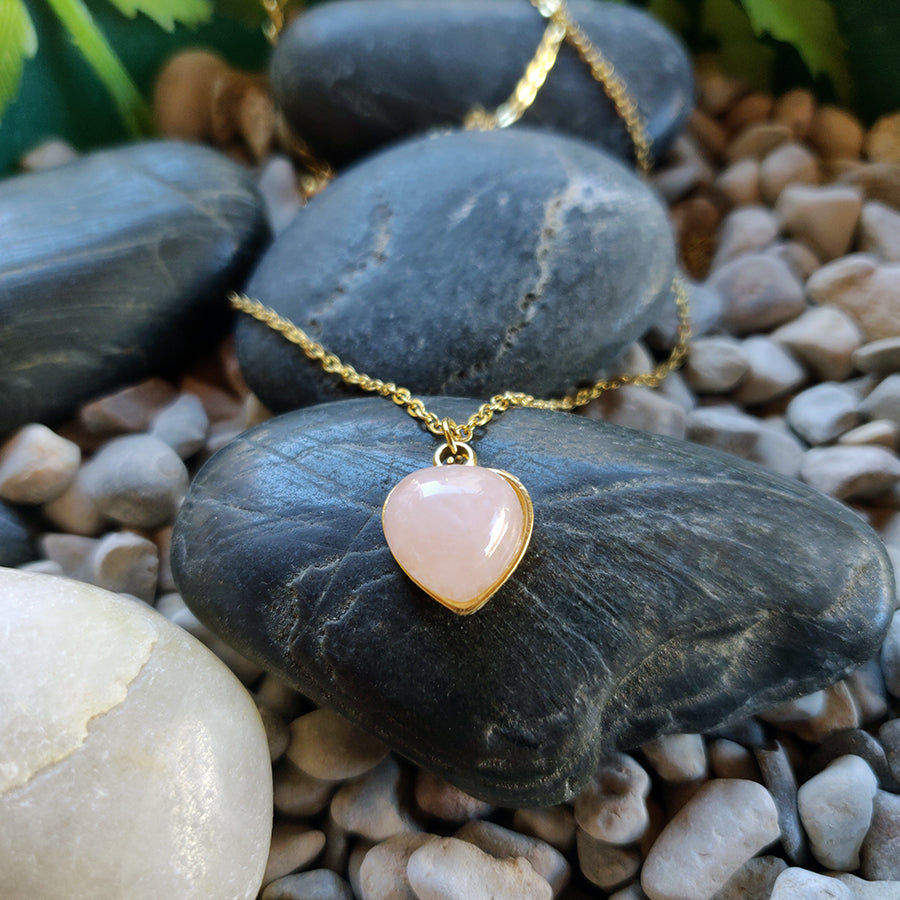 Mineral heart pendant