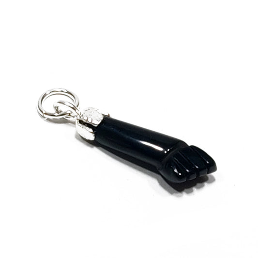 Colgante puño de Azabache