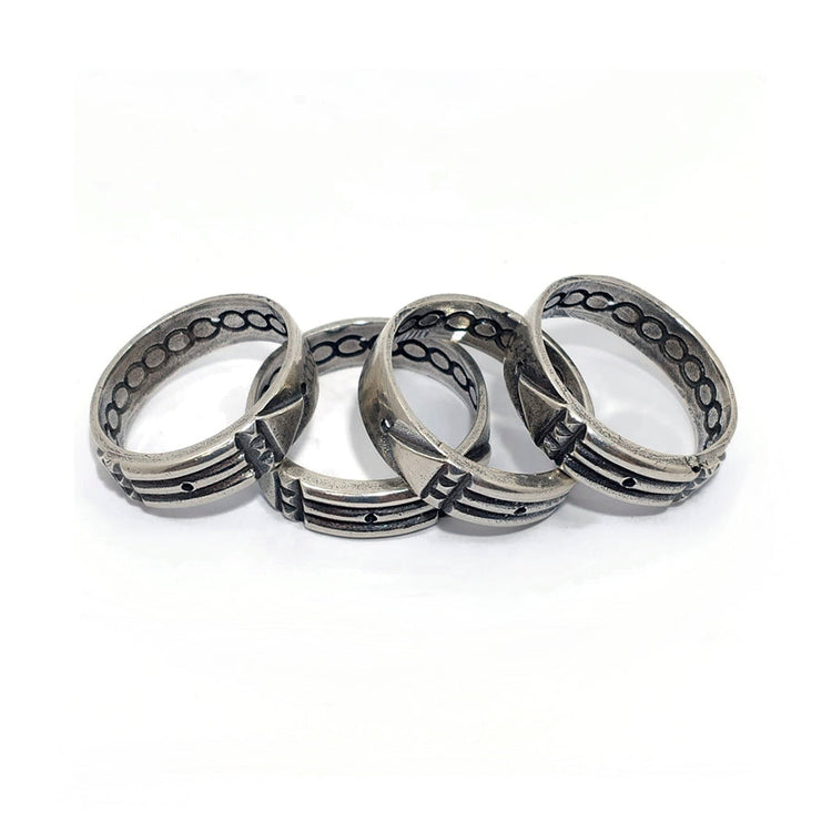 Anillos