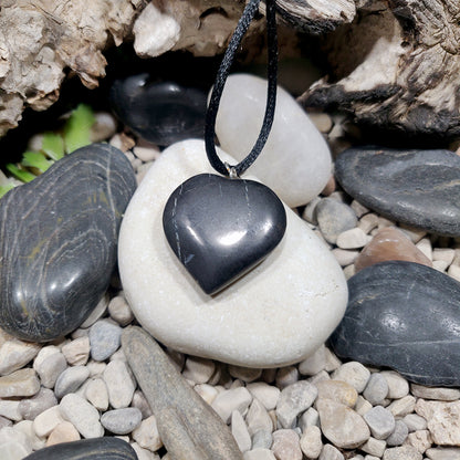 Shungite Heart Pendant / EMF Protection / 5G Protection