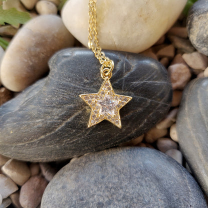 Rhinestone star pendant