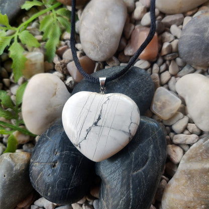 Howlite Heart