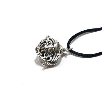 Angel caller pendant