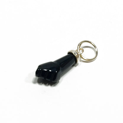 Colgante mini puño de Azabache