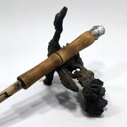 Quartz magic wand